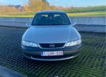 a-vendre-opel-vectra-small-1
