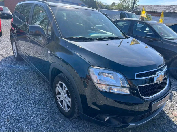 chevrolet-orlando-7-places-big-1