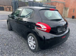 peugeot-208-small-1