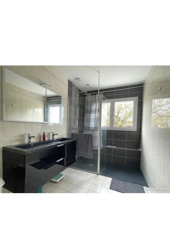 maison-7-pieces-150-m2-7-pieces-150-m2-carquefou-44470-exclusivite-382500-big-1