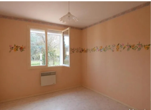 maison-5-pieces-101-m2-5-pieces-101-m2-la-chapelle-saint-remy-72160-168800-1671-m2-big-1