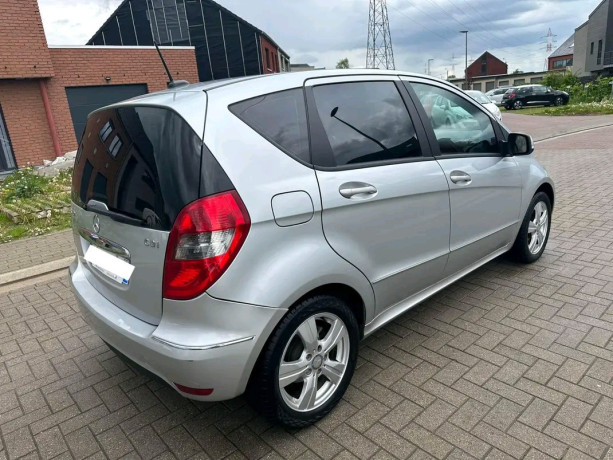 mercedes-classe-a180-big-0