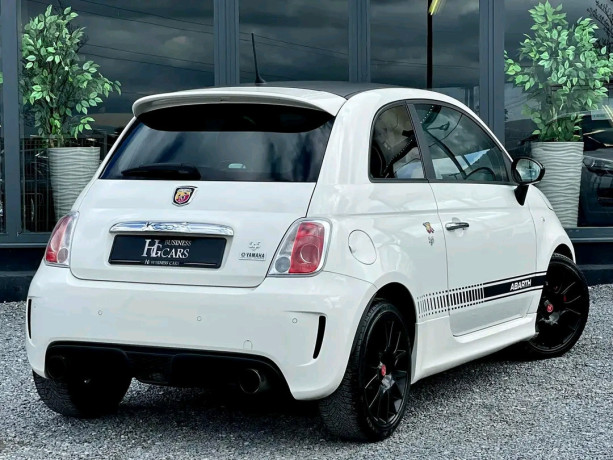 fiat-500-abarth-yamaha-factory-racing-edition-big-0
