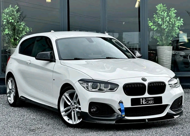 bmw-118i-pack-m-performance-look-m-135i-big-0