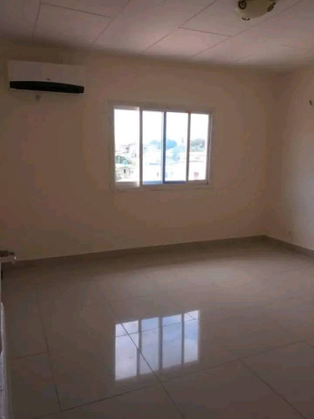 appartement-a-louer-2-chambres-big-3