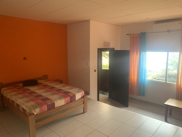 hotel-a-vendre-a-gamba-en-bord-de-lagune-avec-tf-big-2