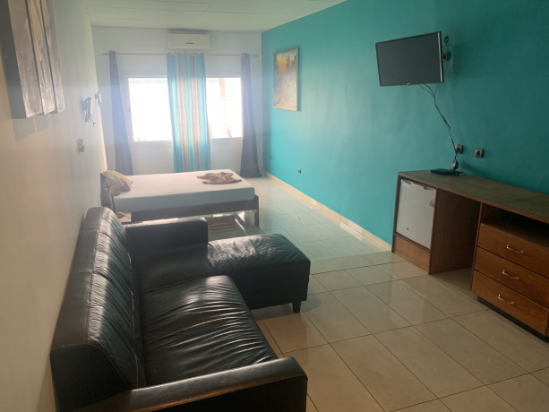 hotel-a-vendre-a-gamba-en-bord-de-lagune-avec-tf-big-3