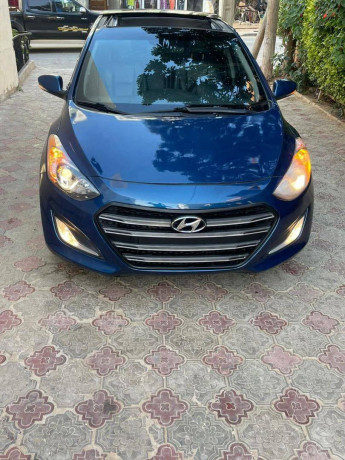 hyundai-elantra-gt-big-3