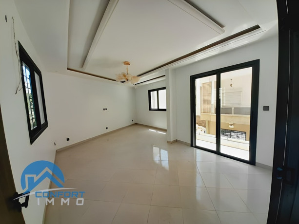 appartements-f4-disponibles-a-la-location-a-ouest-foire-senegal-big-0